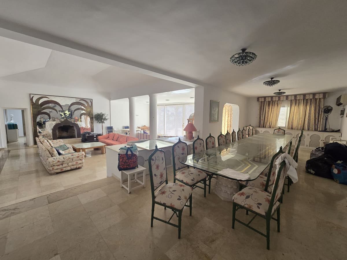 Detached Villa in Marbella — photo 5 of 10