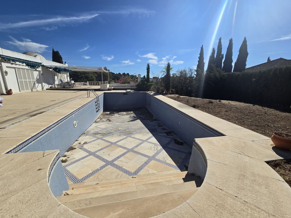 Detached Villa in Marbella — photo 8 of 10