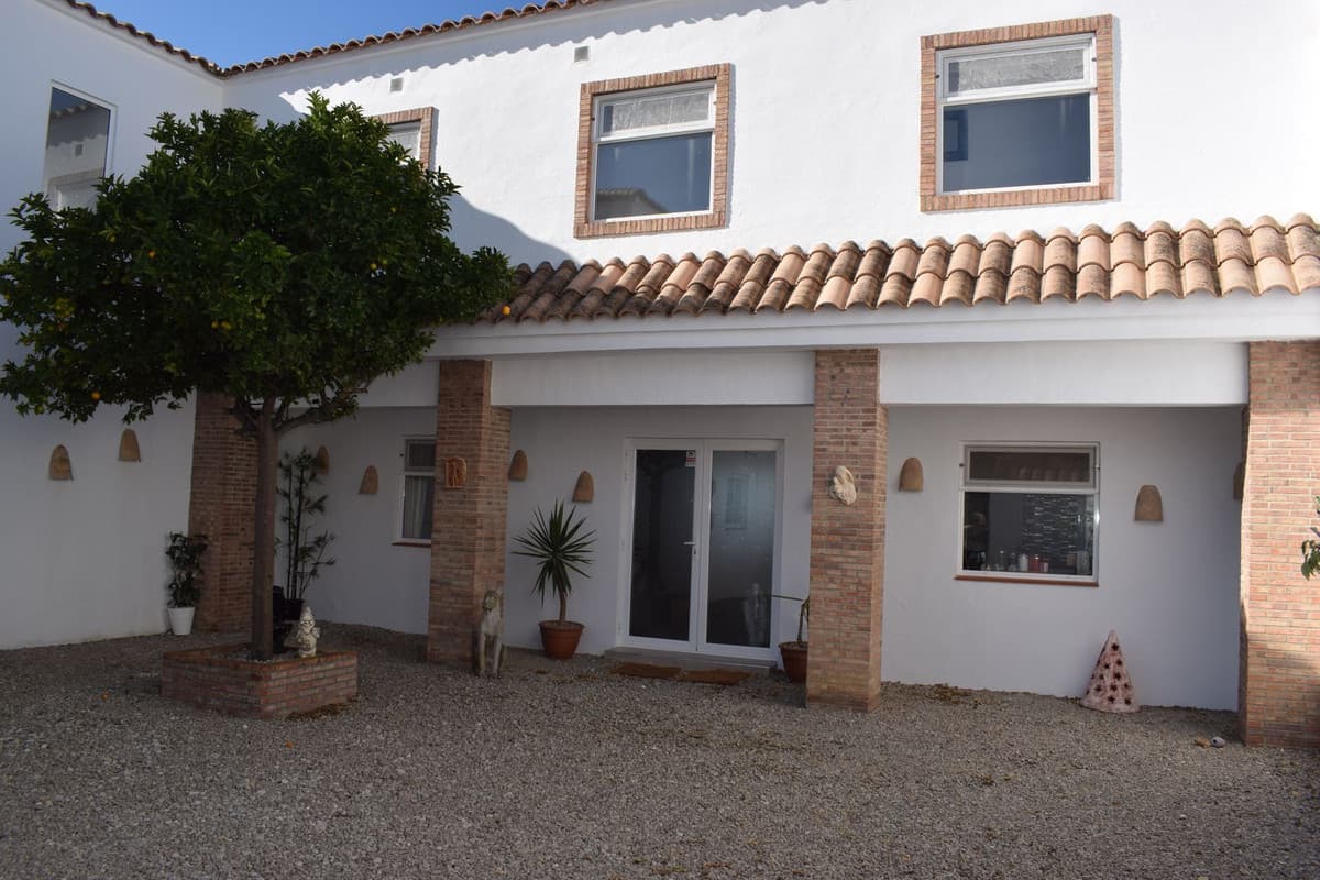 Cortijo in Ronda — photo 3 of 10