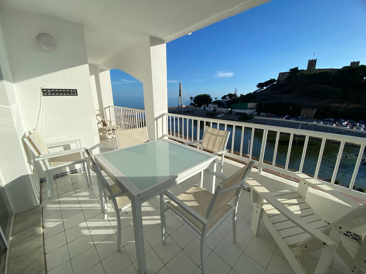 Middle Floor Apartment in Fuengirola — photo 2 of 10