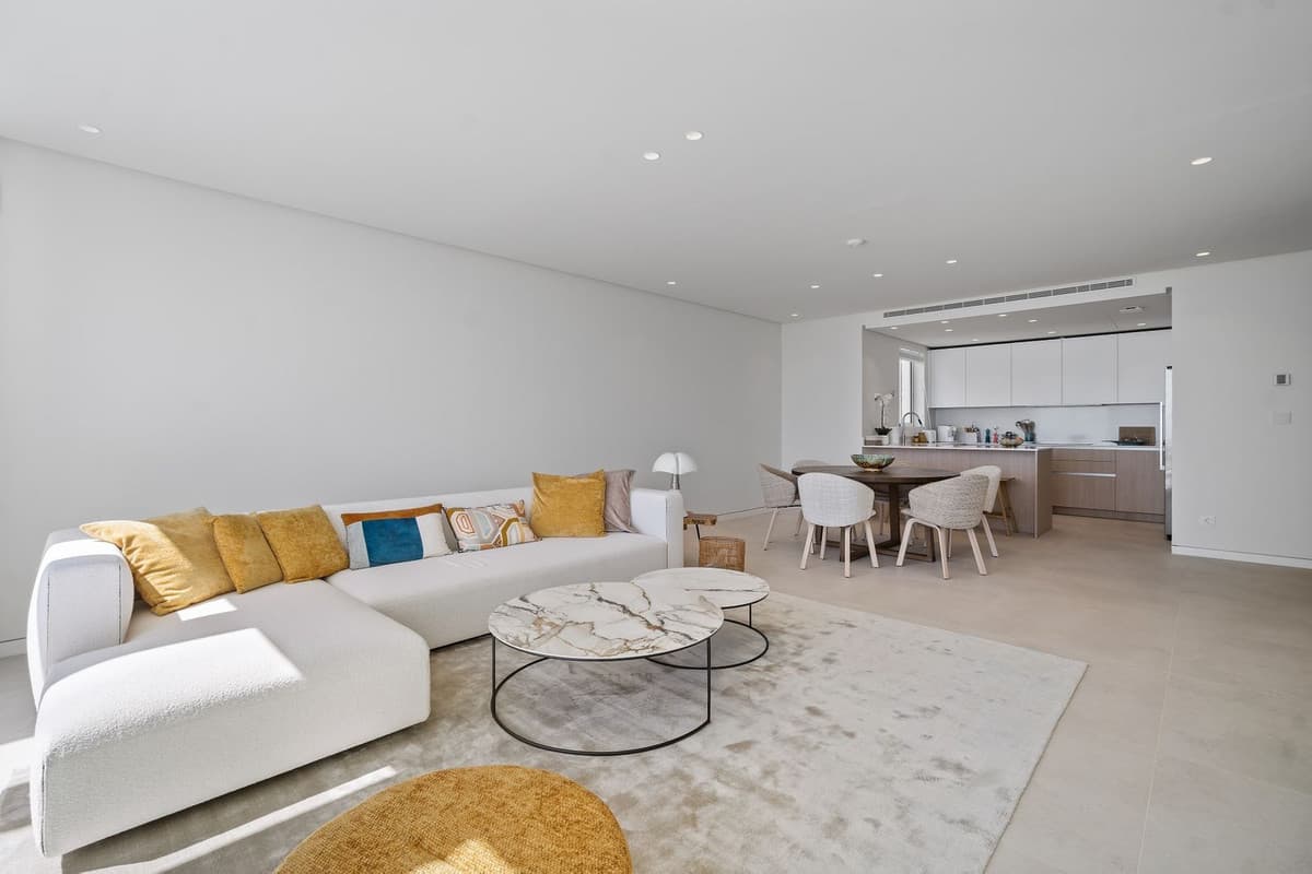 Middle Floor Apartment in Marbella — photo 10 of 10