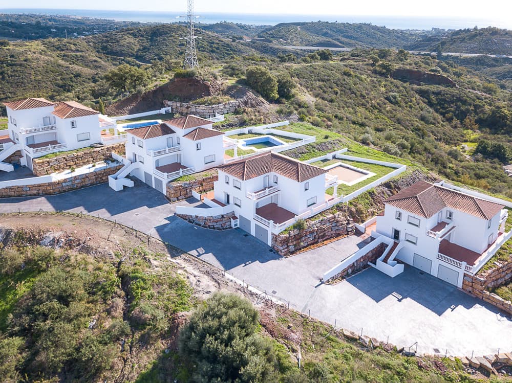 Detached Villa in Estepona — photo 1 of 10