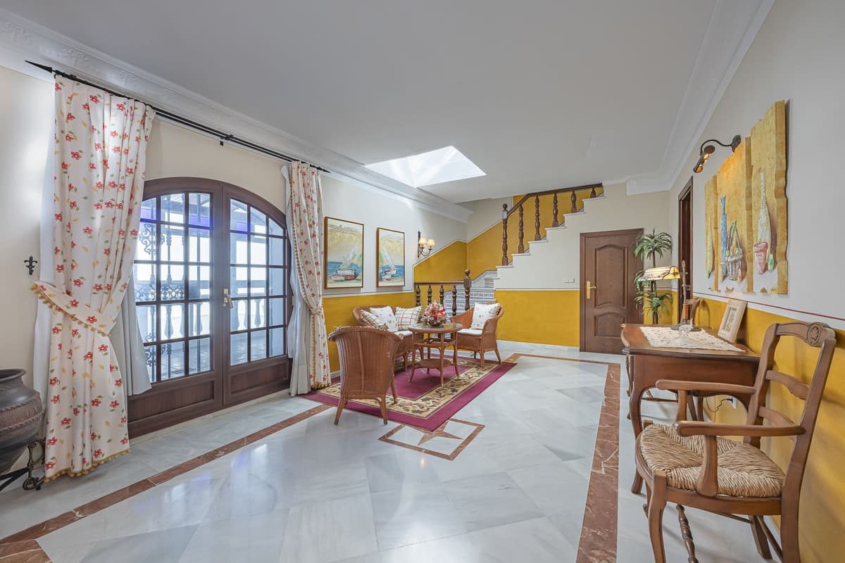 Townhouse in Gaucín — photo 7 of 10