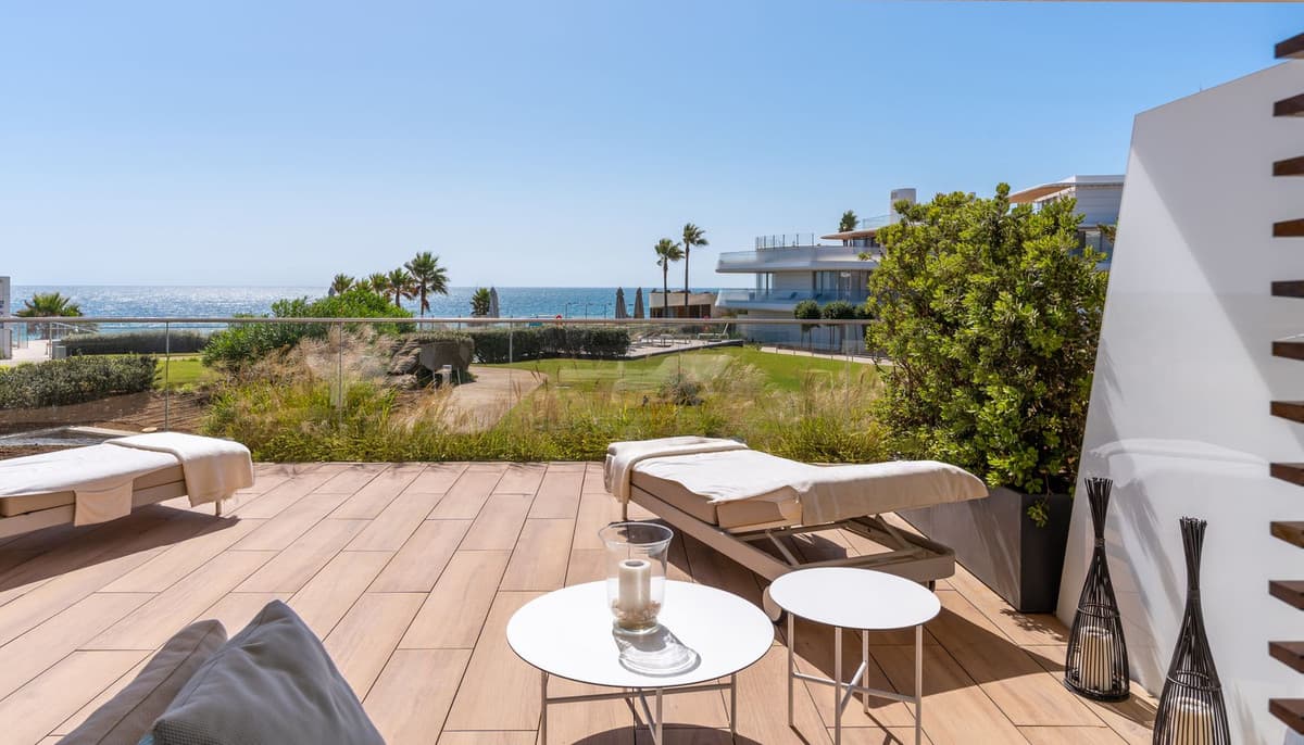 Ground Floor Apartment in Estepona — photo 1 of 10