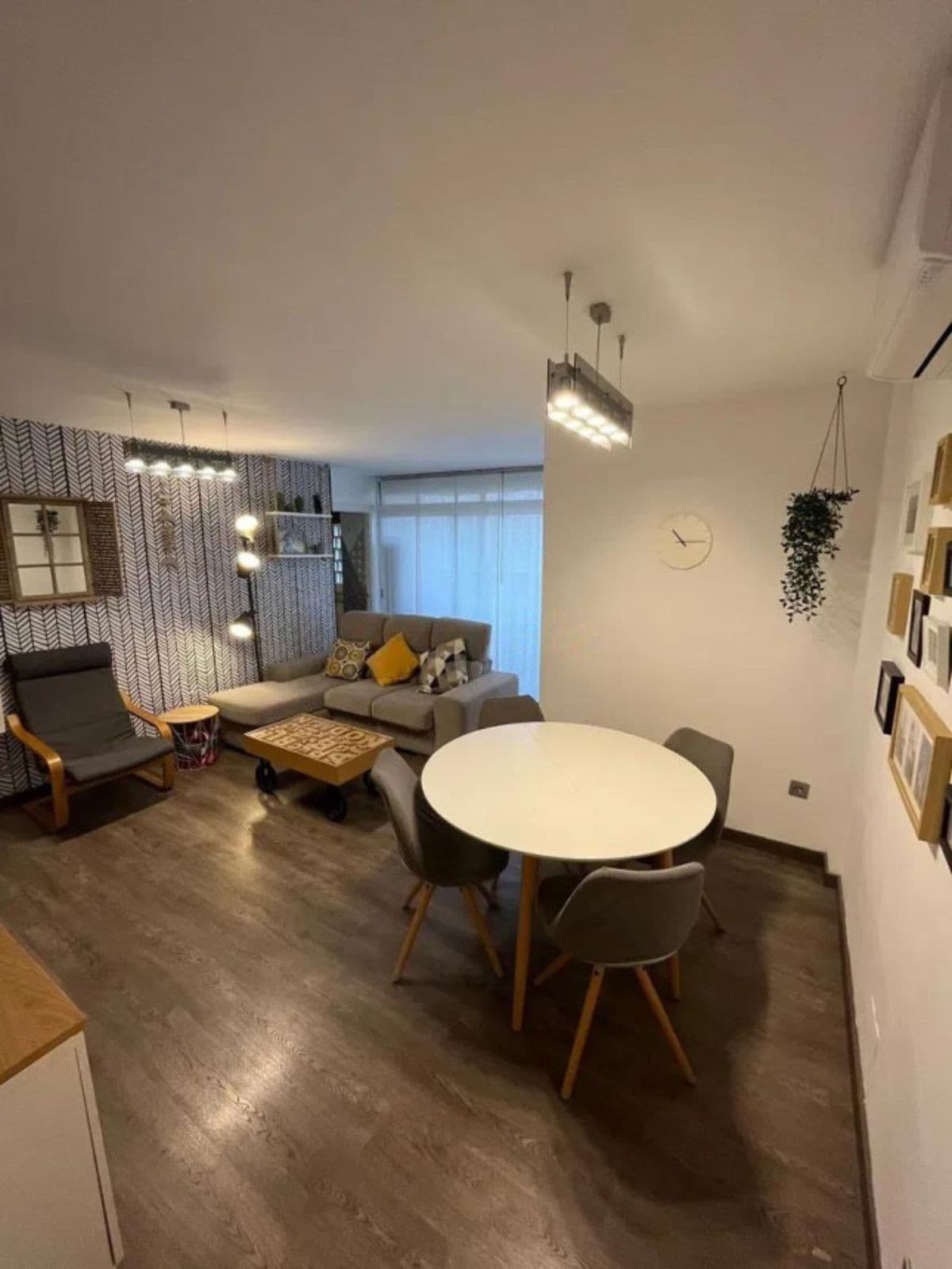 Middle Floor Apartment in Marbella — photo 6 of 10