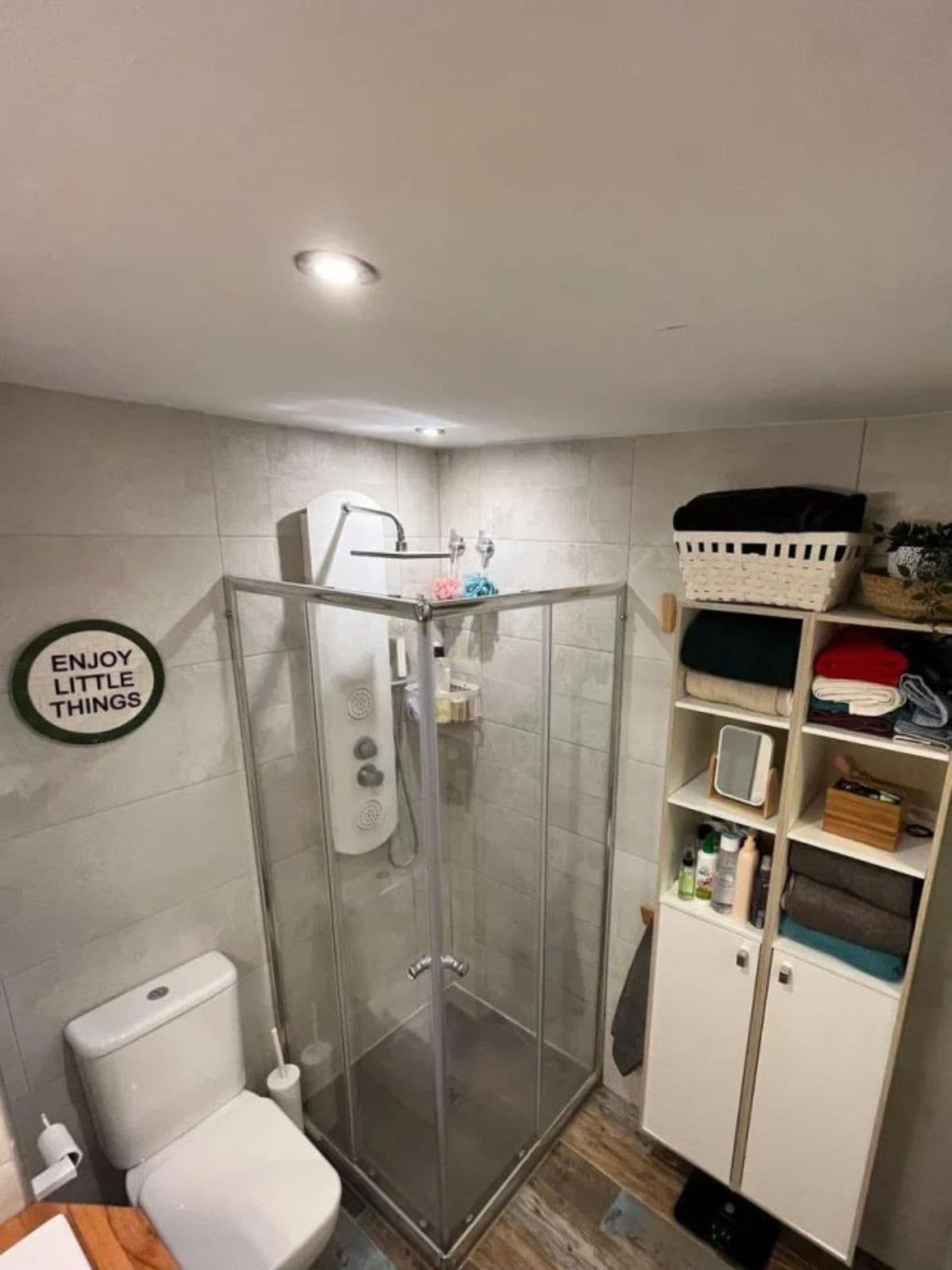 Middle Floor Apartment in Marbella — photo 9 of 10