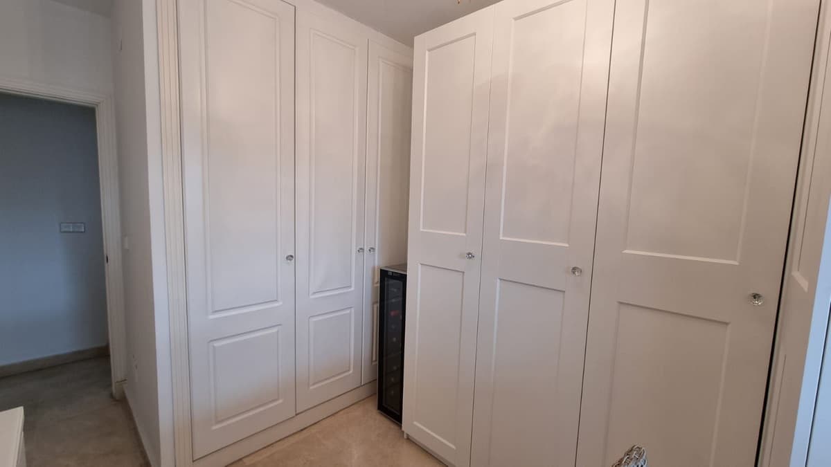 Middle Floor Apartment in San Luis de Sabinillas — photo 9 of 10