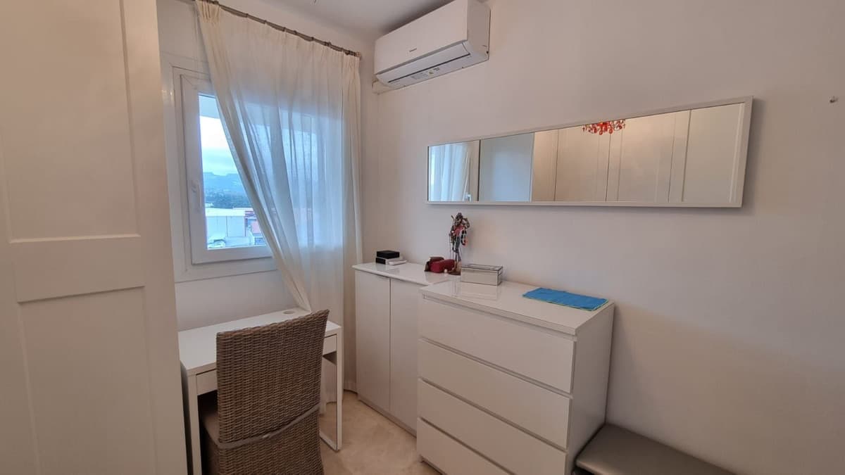 Middle Floor Apartment in San Luis de Sabinillas — photo 10 of 10