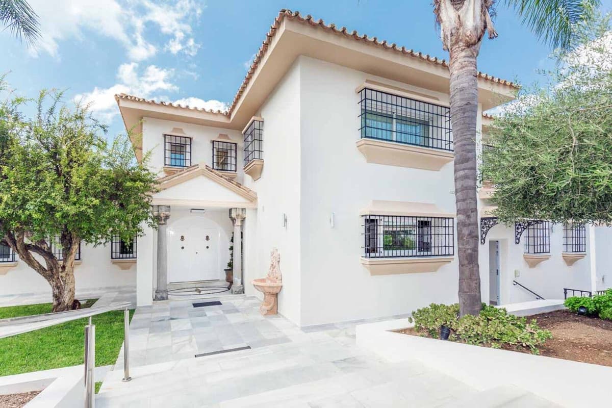 Detached Villa in Río Real — photo 2 of 10