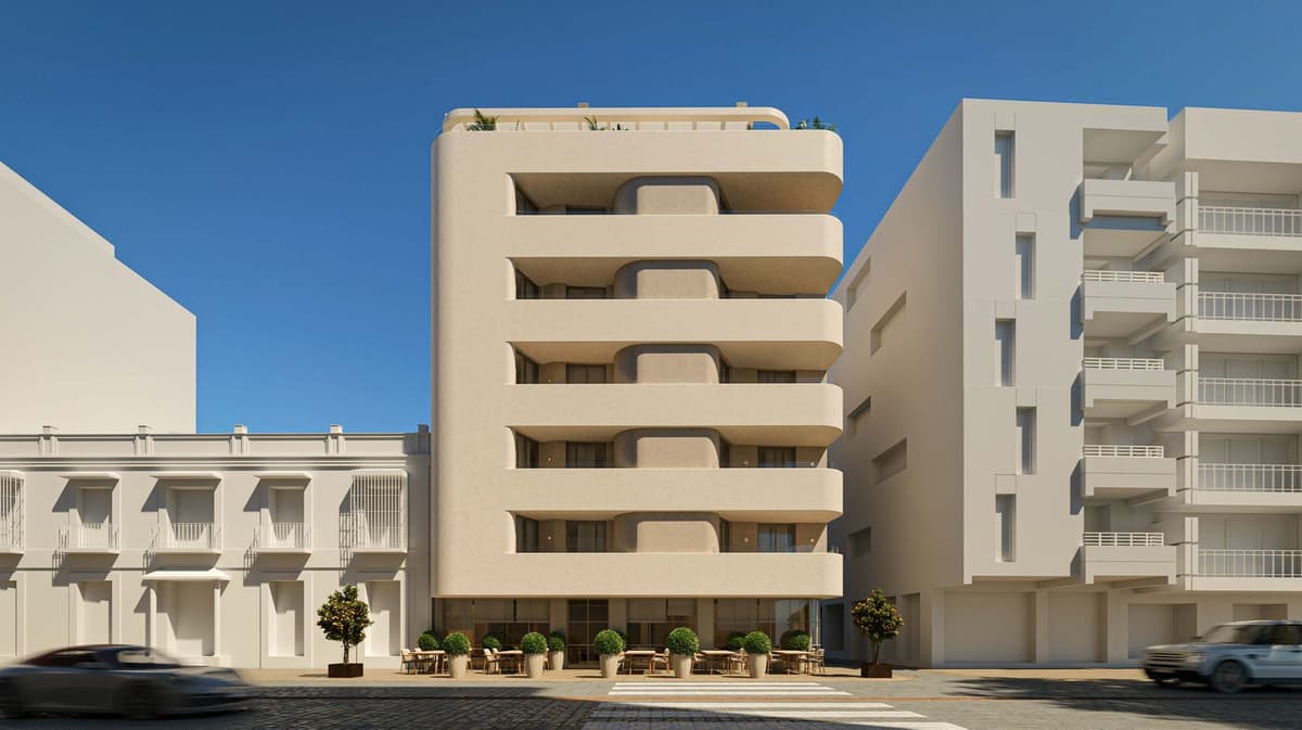 Middle Floor Apartment in Estepona — photo 8 of 9