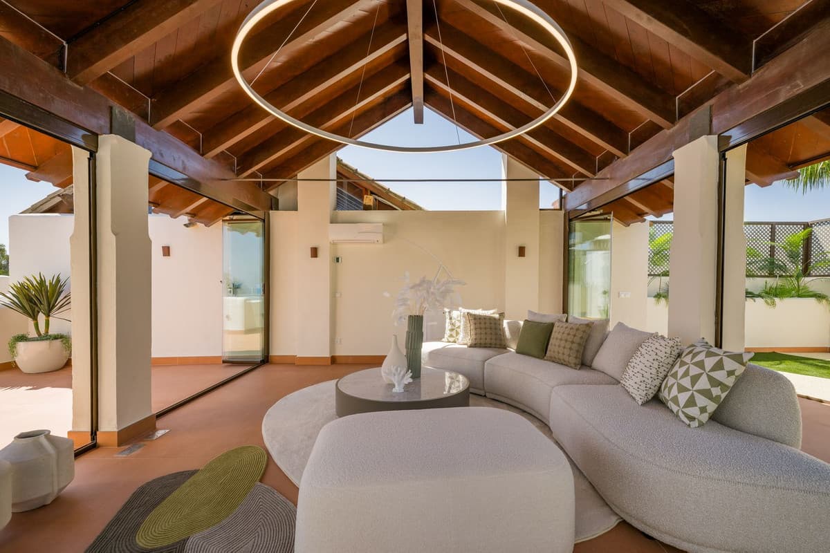 Penthouse in New Golden Mile — photo 3 of 10