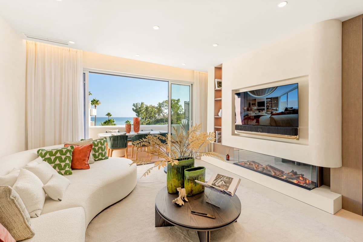 Penthouse in New Golden Mile — photo 4 of 10