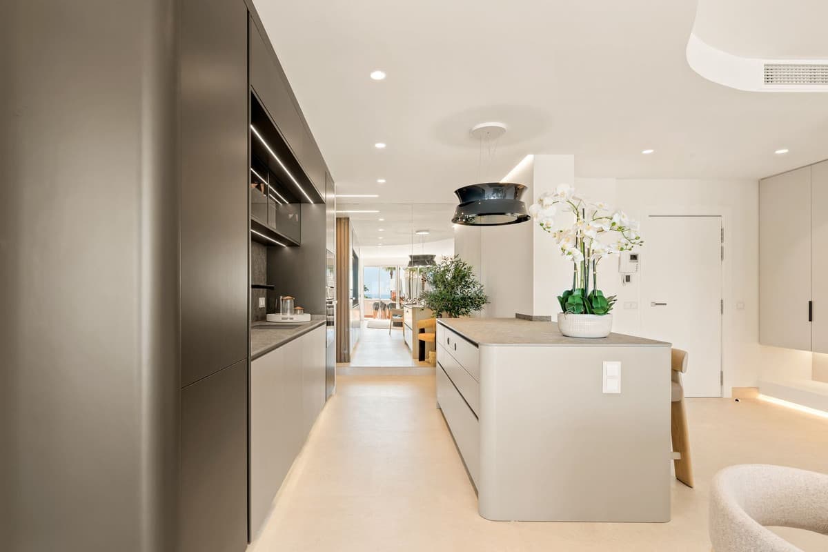 Penthouse in New Golden Mile — photo 10 of 10