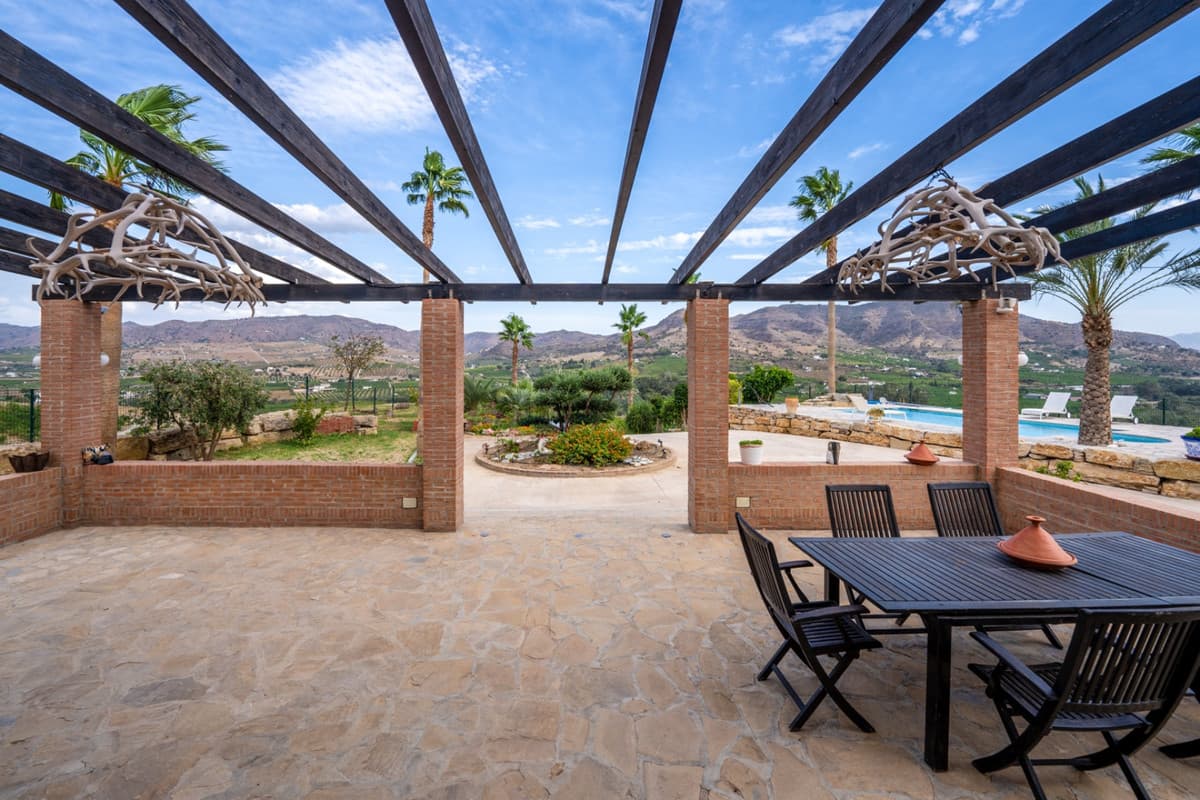 Cortijo in Pizarra — photo 9 of 10