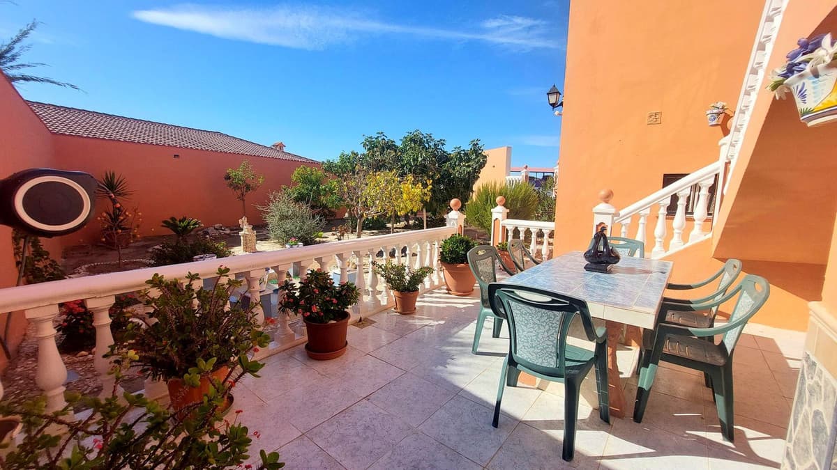 Detached Villa in Puerto de la Torre — photo 6 of 10