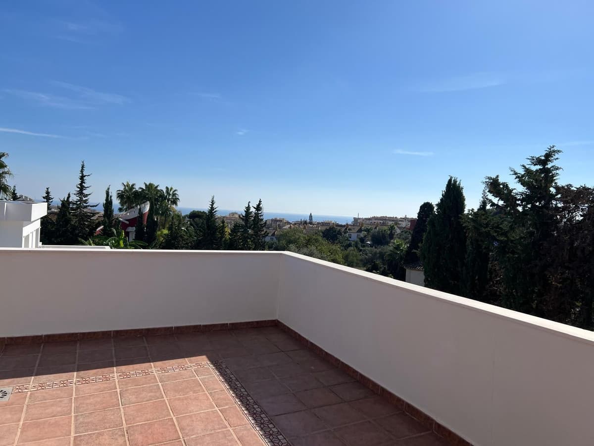 Detached Villa in Marbella — photo 4 of 10