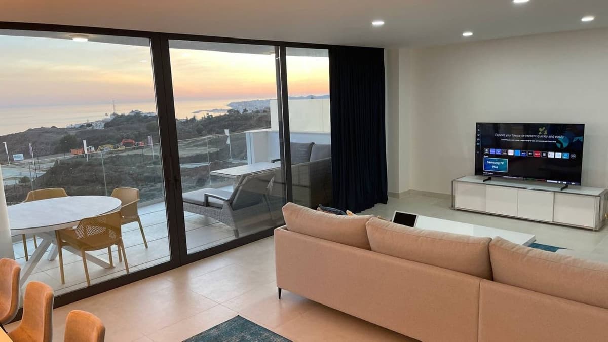 Middle Floor Apartment in Fuengirola — photo 10 of 10