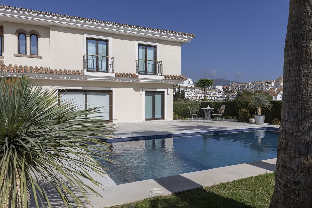 Detached Villa in Mijas Golf — photo 2 of 10