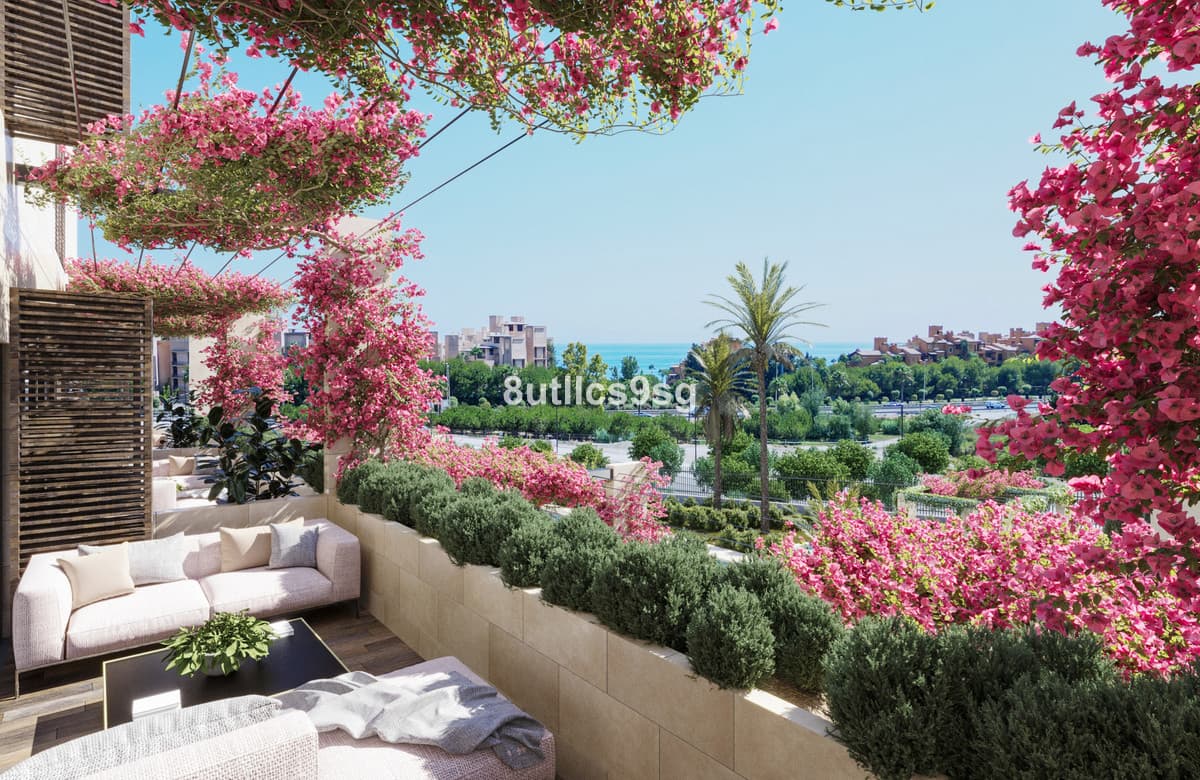 Ground Floor Apartment in Estepona — photo 4 of 10