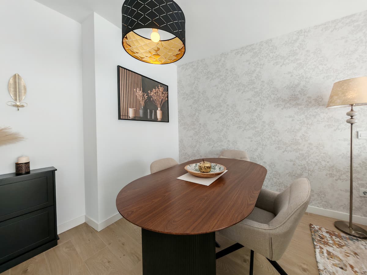 Middle Floor Apartment in Estepona — photo 5 of 10