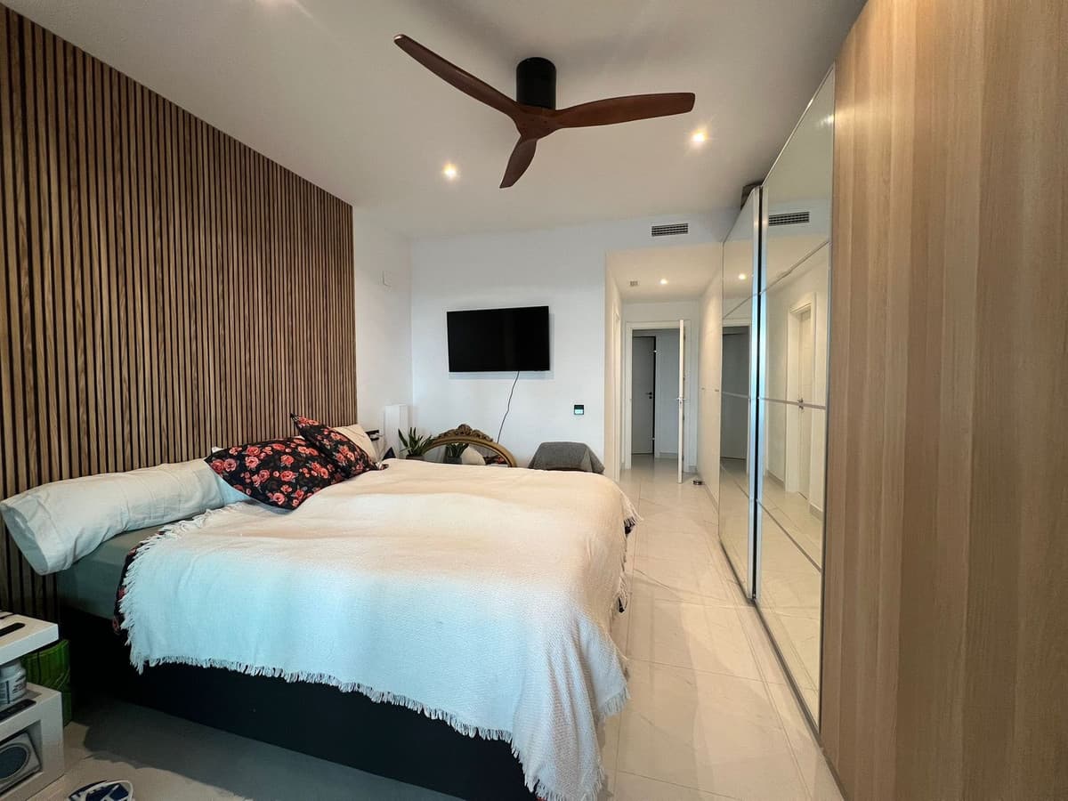 Ground Floor Apartment in Estepona — photo 7 of 10