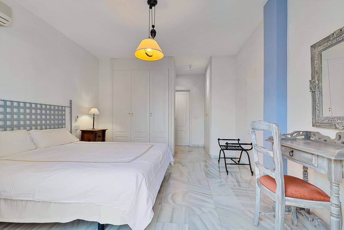 Townhouse in San Pedro de Alcántara — photo 10 of 10