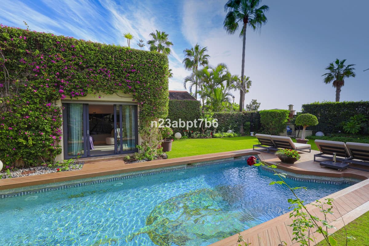 Detached Villa in Puerto Banús — photo 7 of 10