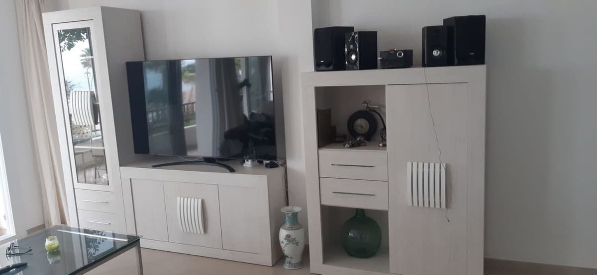 Middle Floor Apartment in Estepona — photo 4 of 10