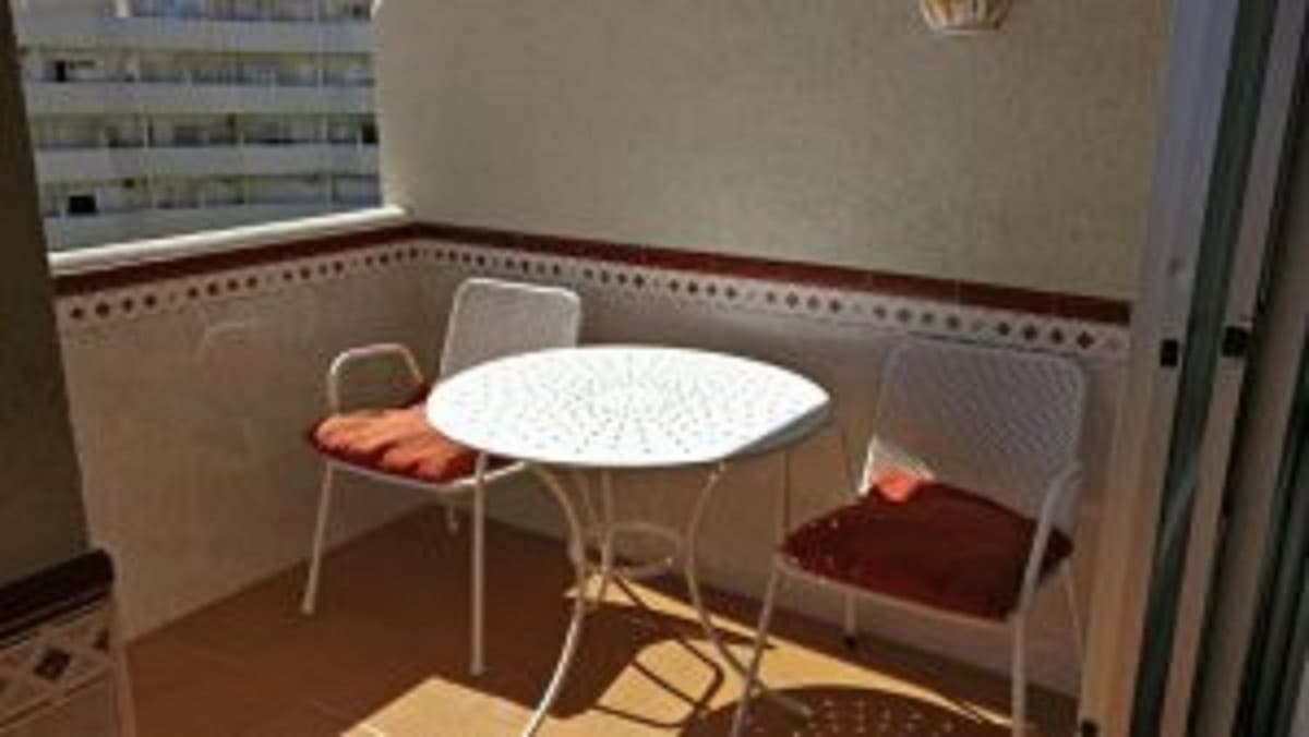 Middle Floor Apartment in Benalmadena — photo 8 of 10