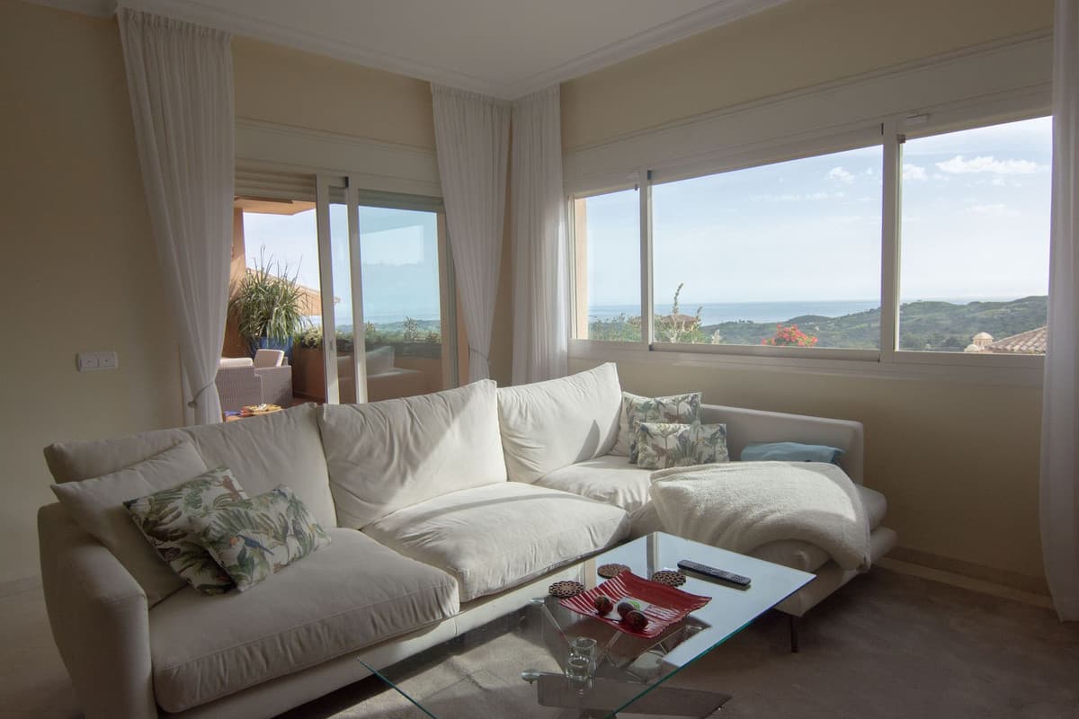 Middle Floor Apartment in La Mairena — photo 1 of 10