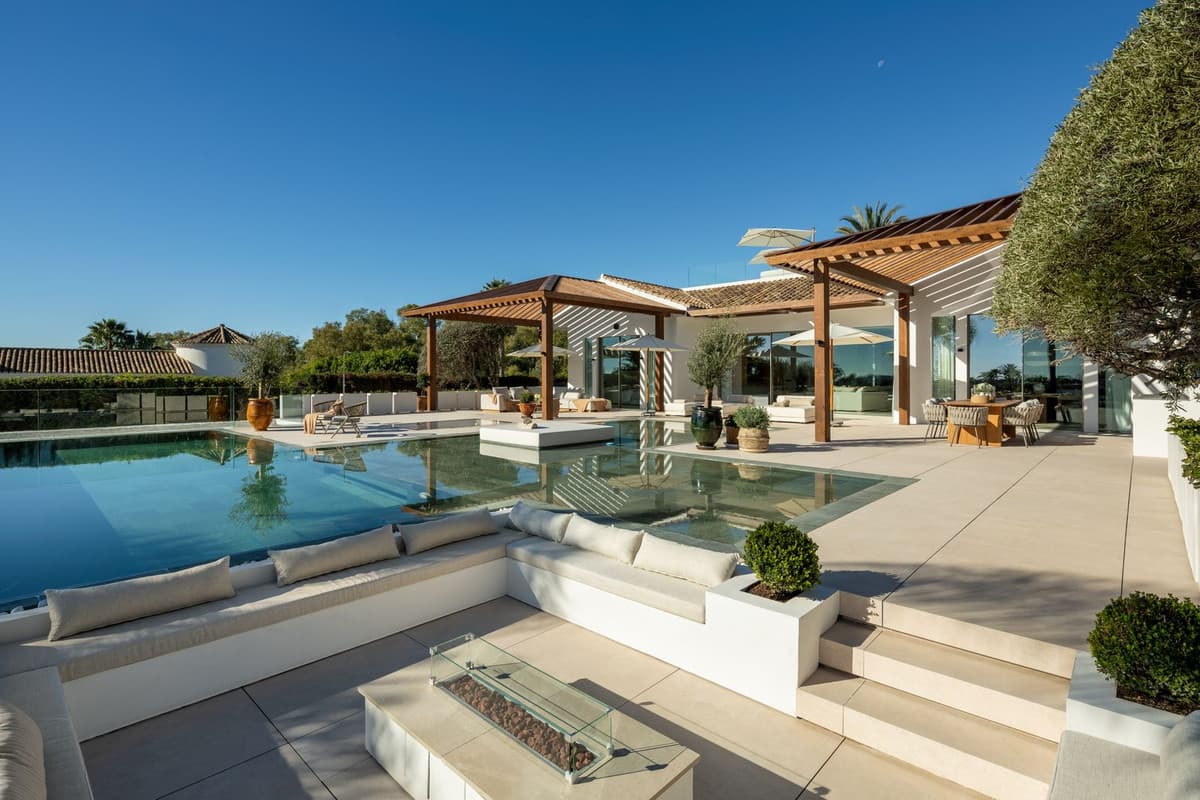 Detached Villa in Nueva Andalucía — photo 7 of 10
