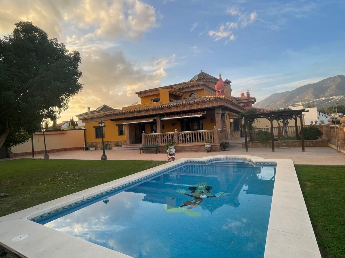 Detached Villa in Mijas Costa — photo 6 of 10
