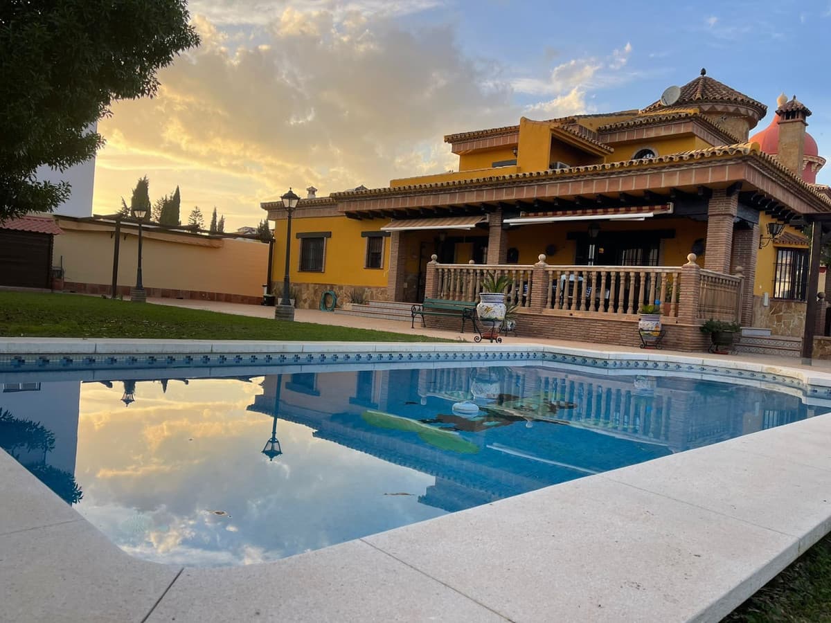 Detached Villa in Mijas Costa — photo 9 of 10