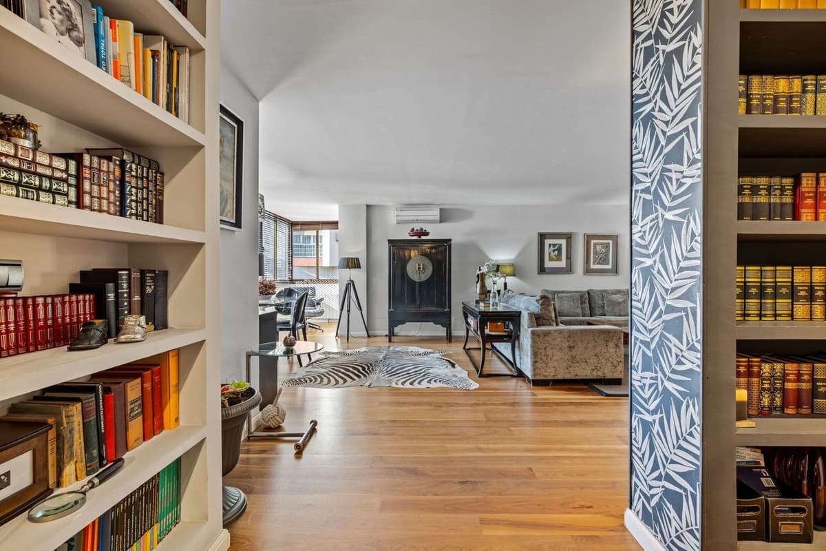 Middle Floor Apartment in Cerrado de Calderón — photo 4 of 10