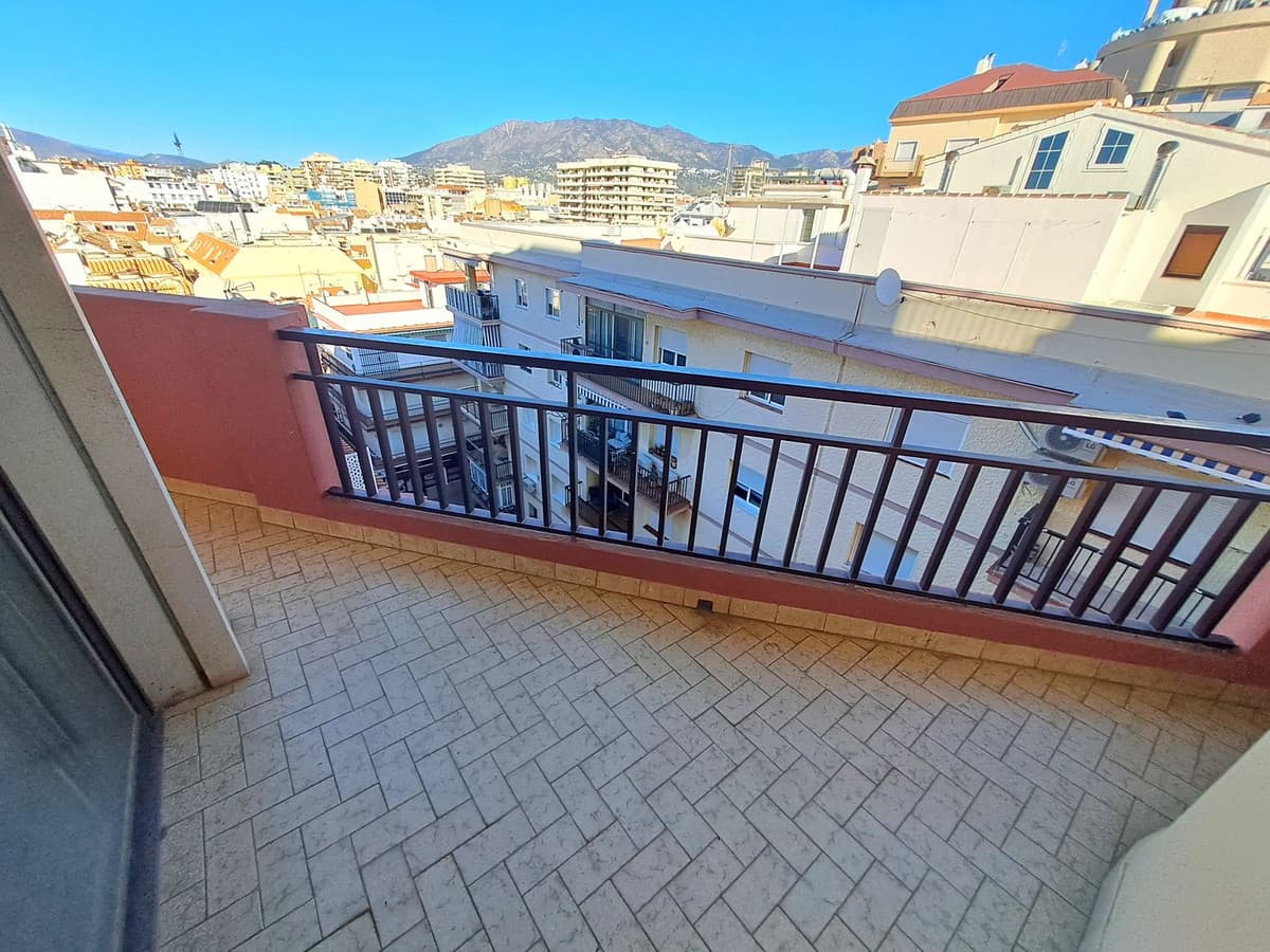 Middle Floor Apartment in Fuengirola — photo 10 of 10