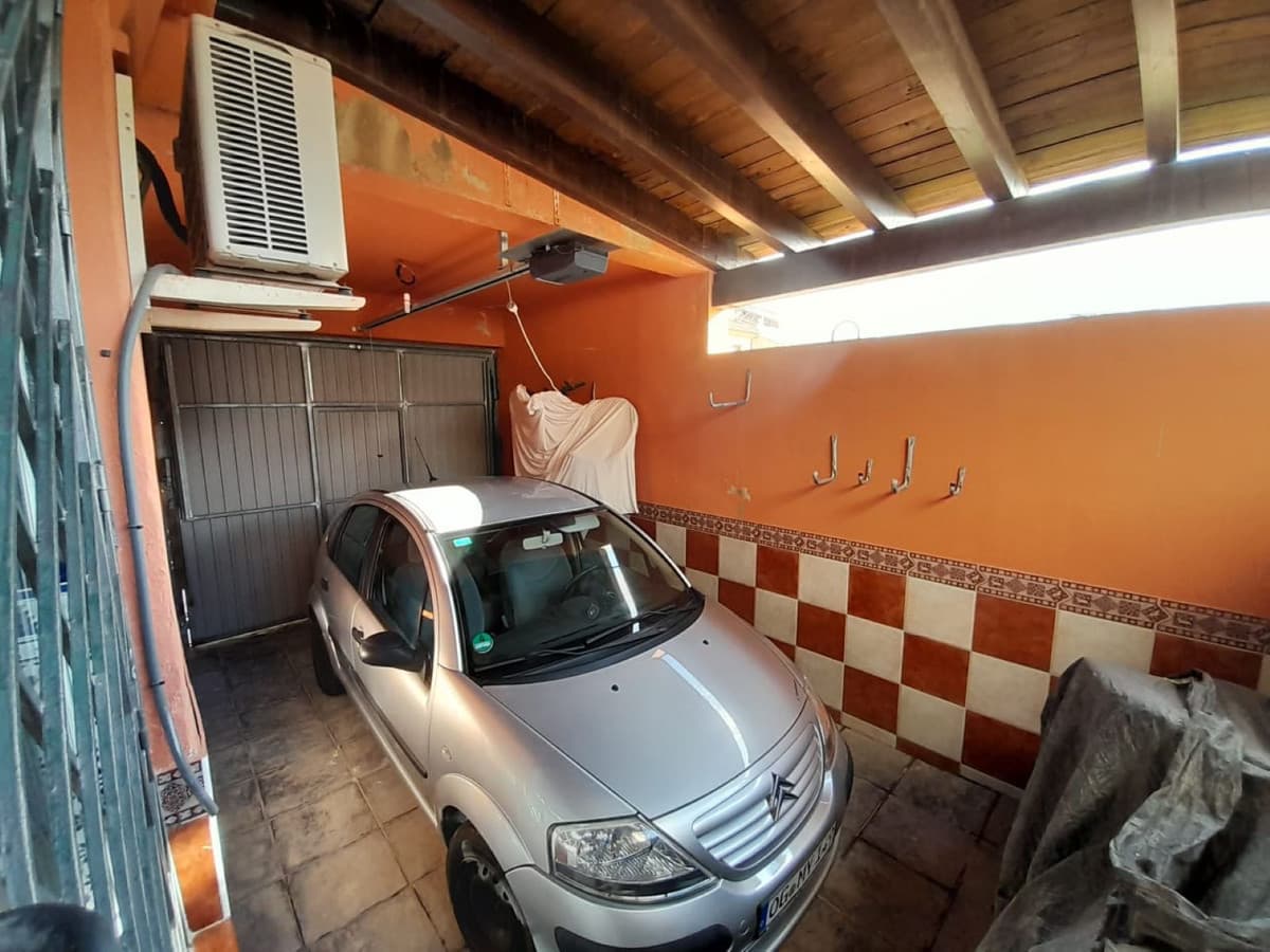 Townhouse in Las Lagunas — photo 4 of 10