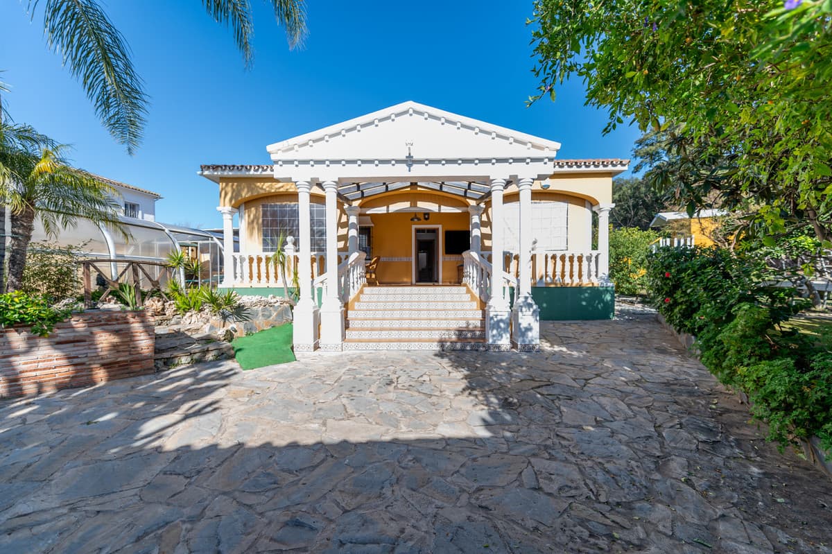 Detached Villa in Las Chapas
