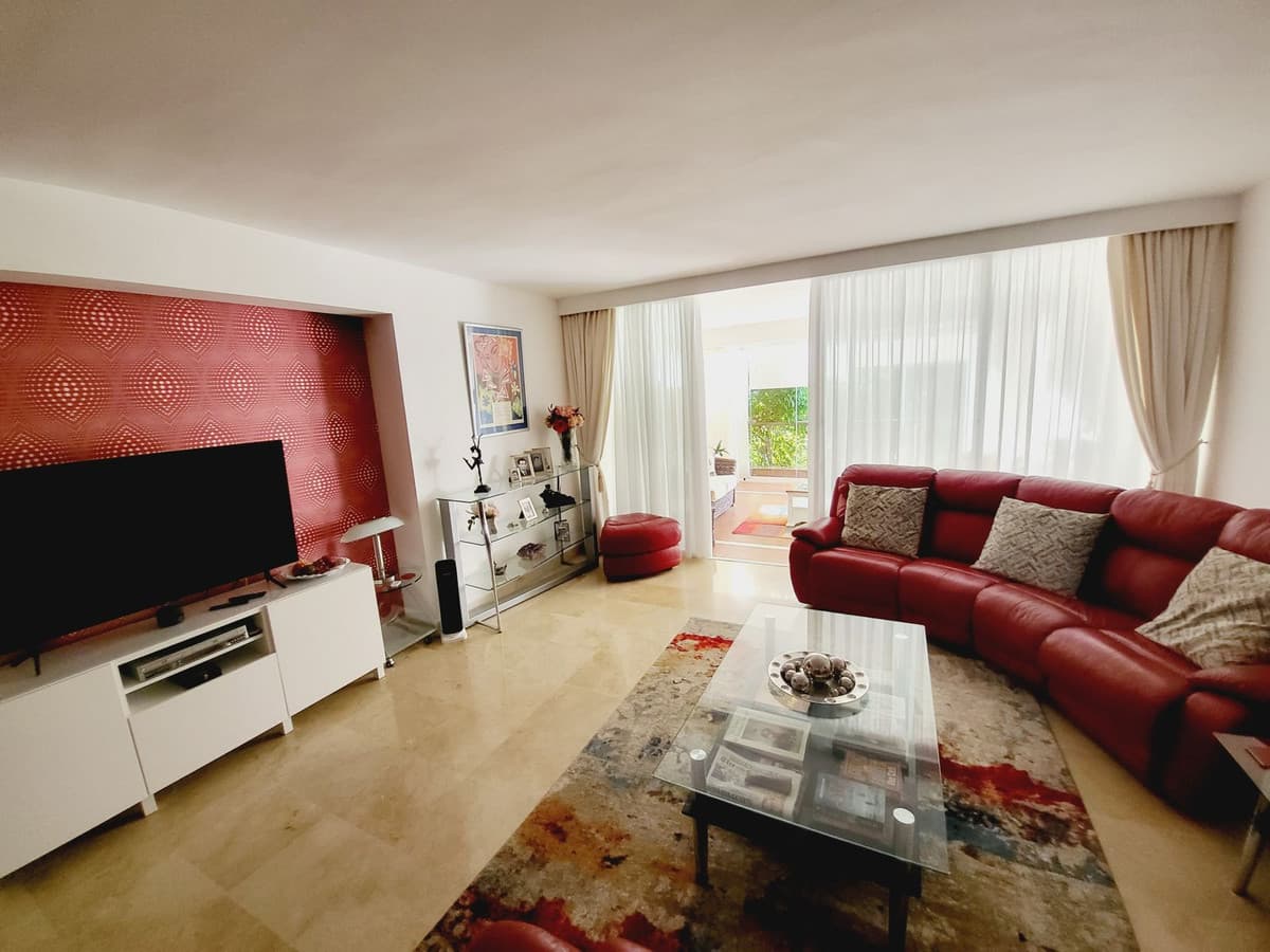 Ground Floor Apartment in Riviera del Sol — photo 8 of 10
