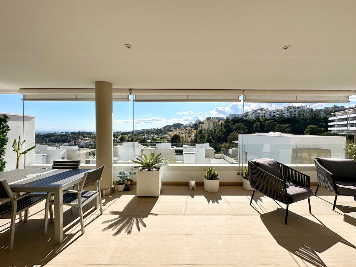 Middle Floor Apartment in Los Arqueros — photo 3 of 10
