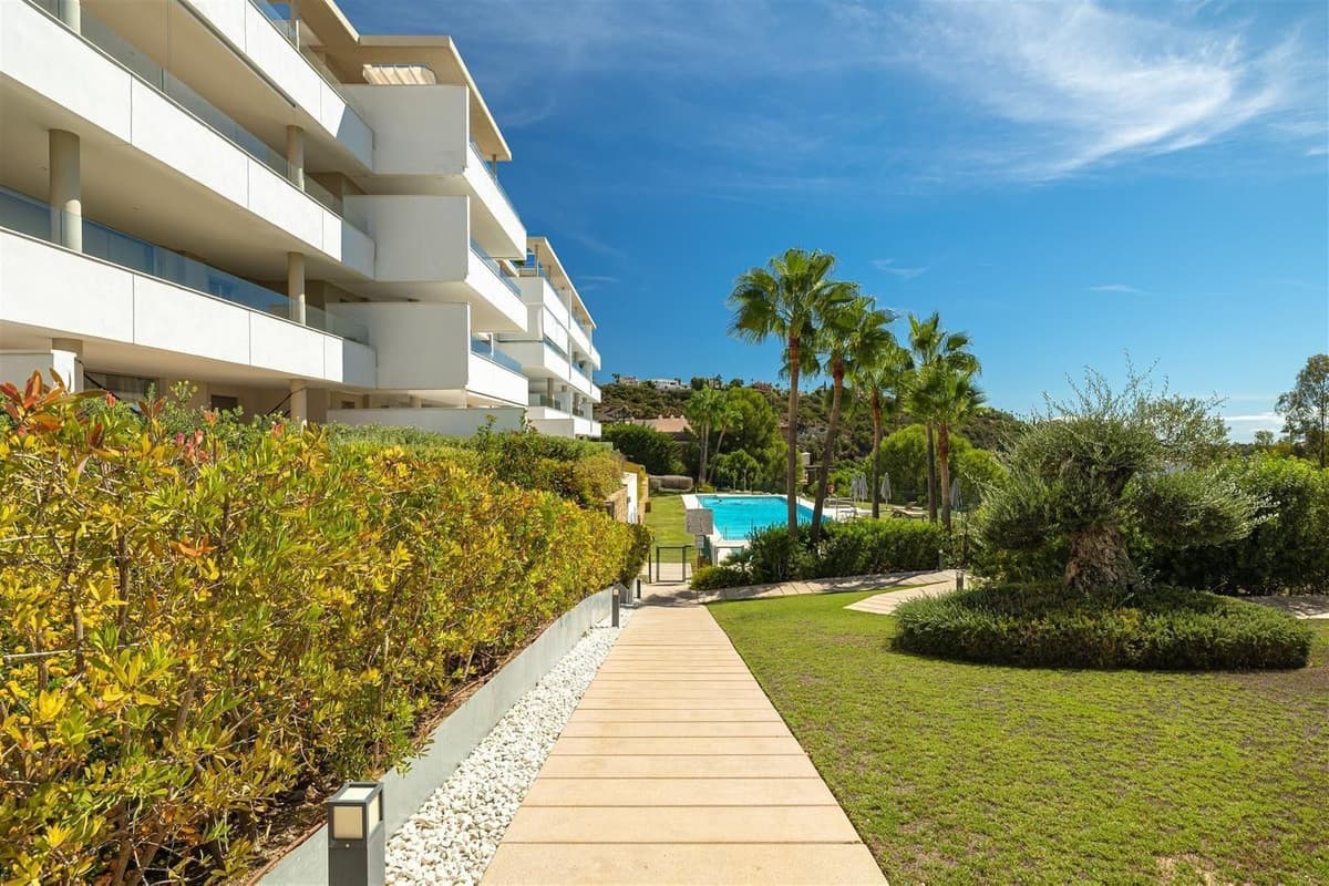 Middle Floor Apartment in Los Arqueros — photo 7 of 10