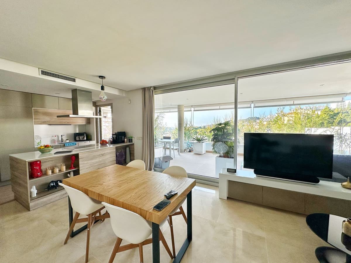 Middle Floor Apartment in Los Arqueros — photo 8 of 10