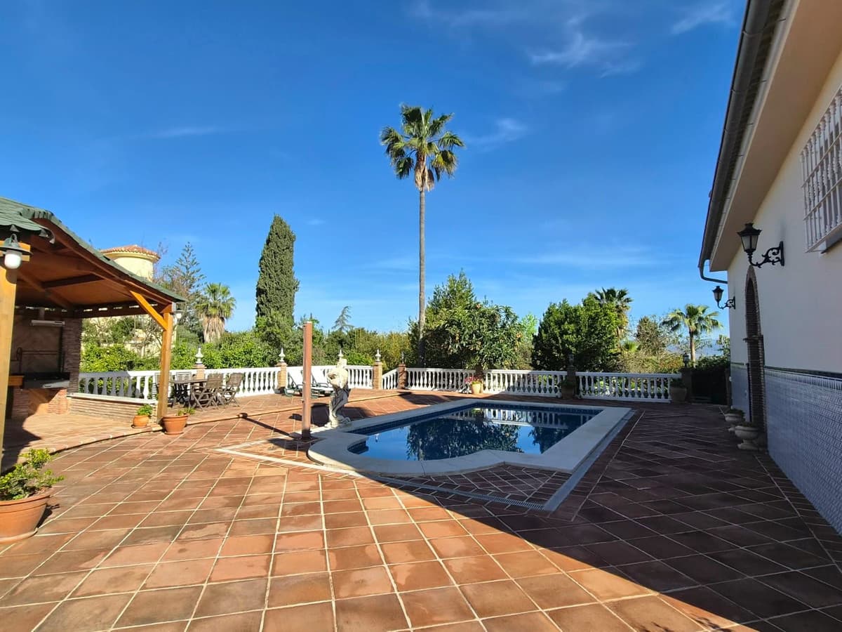 Detached Villa in Alhaurín de la Torre — photo 7 of 10