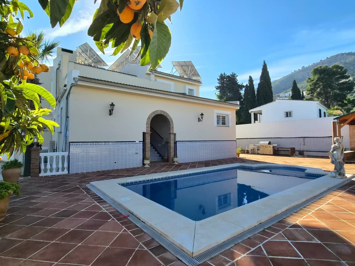 Detached Villa in Alhaurín de la Torre — photo 9 of 10