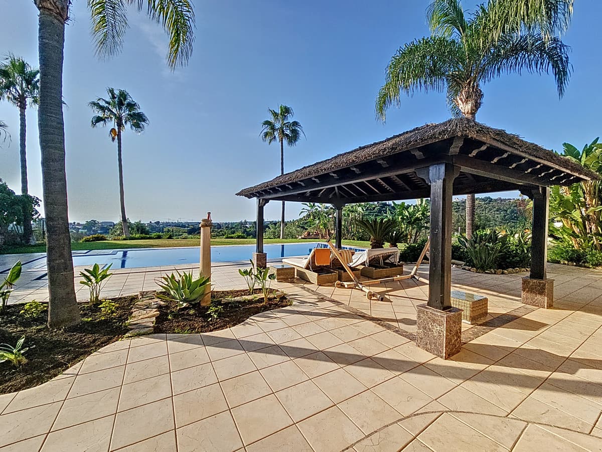 Detached Villa in Estepona — photo 5 of 10