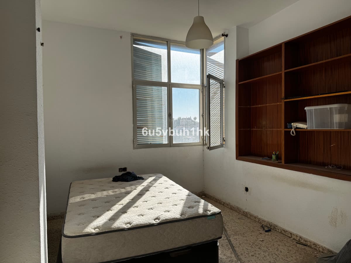 Detached Villa in El Candado — photo 4 of 10