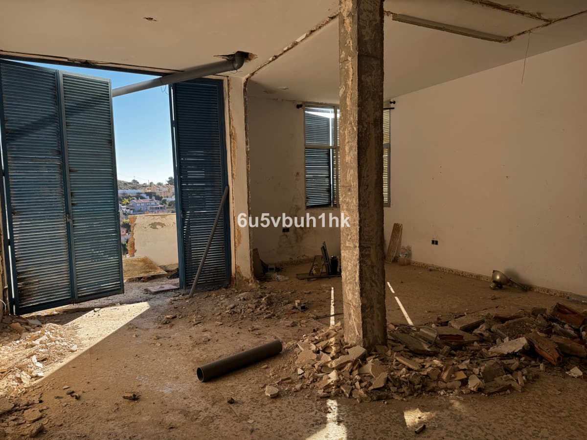 Detached Villa in El Candado — photo 6 of 10