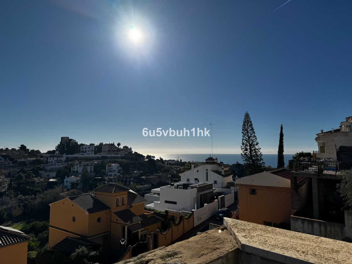 Detached Villa in El Candado — photo 9 of 10