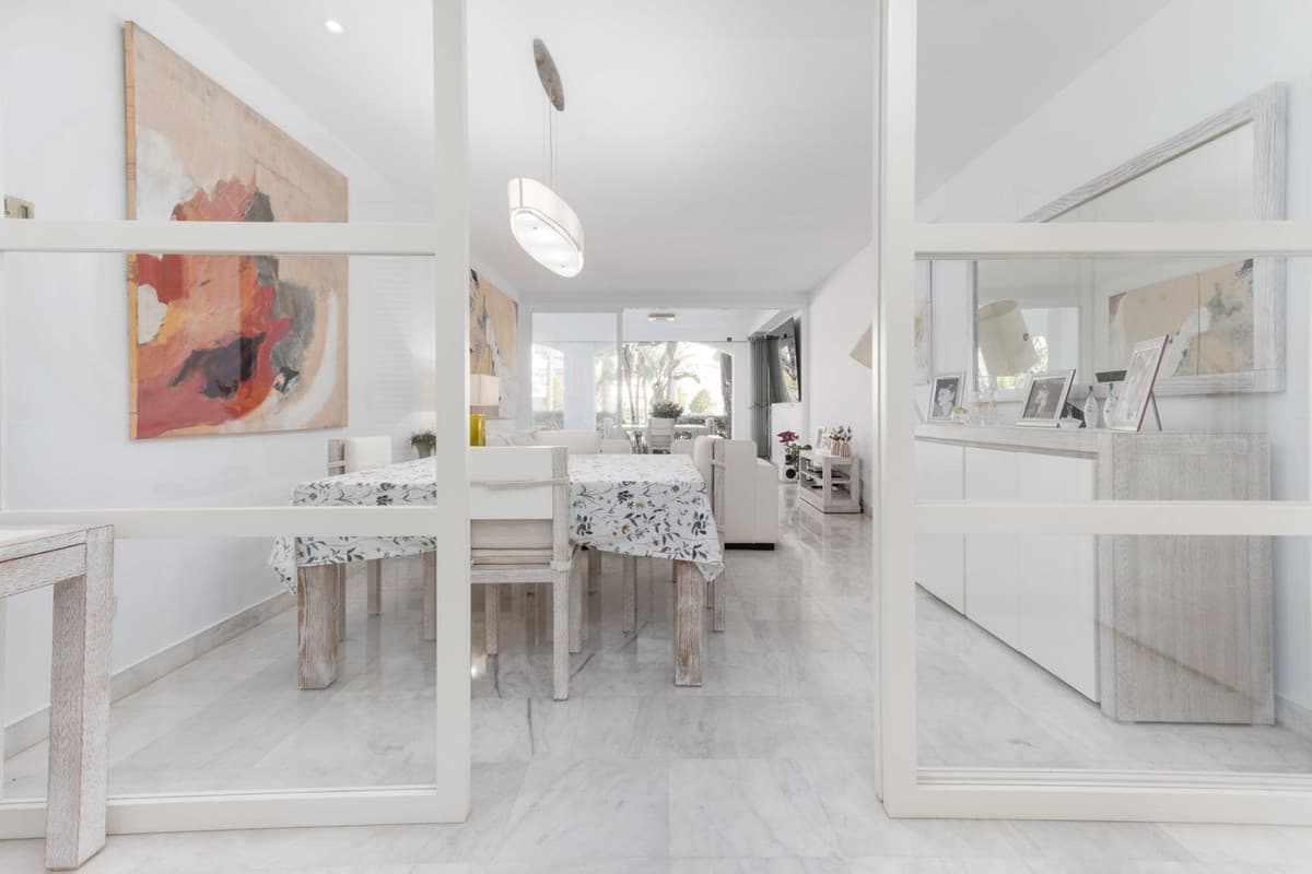 Ground Floor Apartment in San Pedro de Alcántara — photo 6 of 10