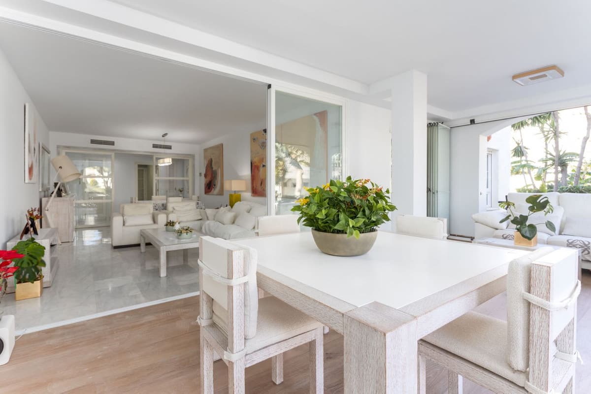 Ground Floor Apartment in San Pedro de Alcántara — photo 10 of 10