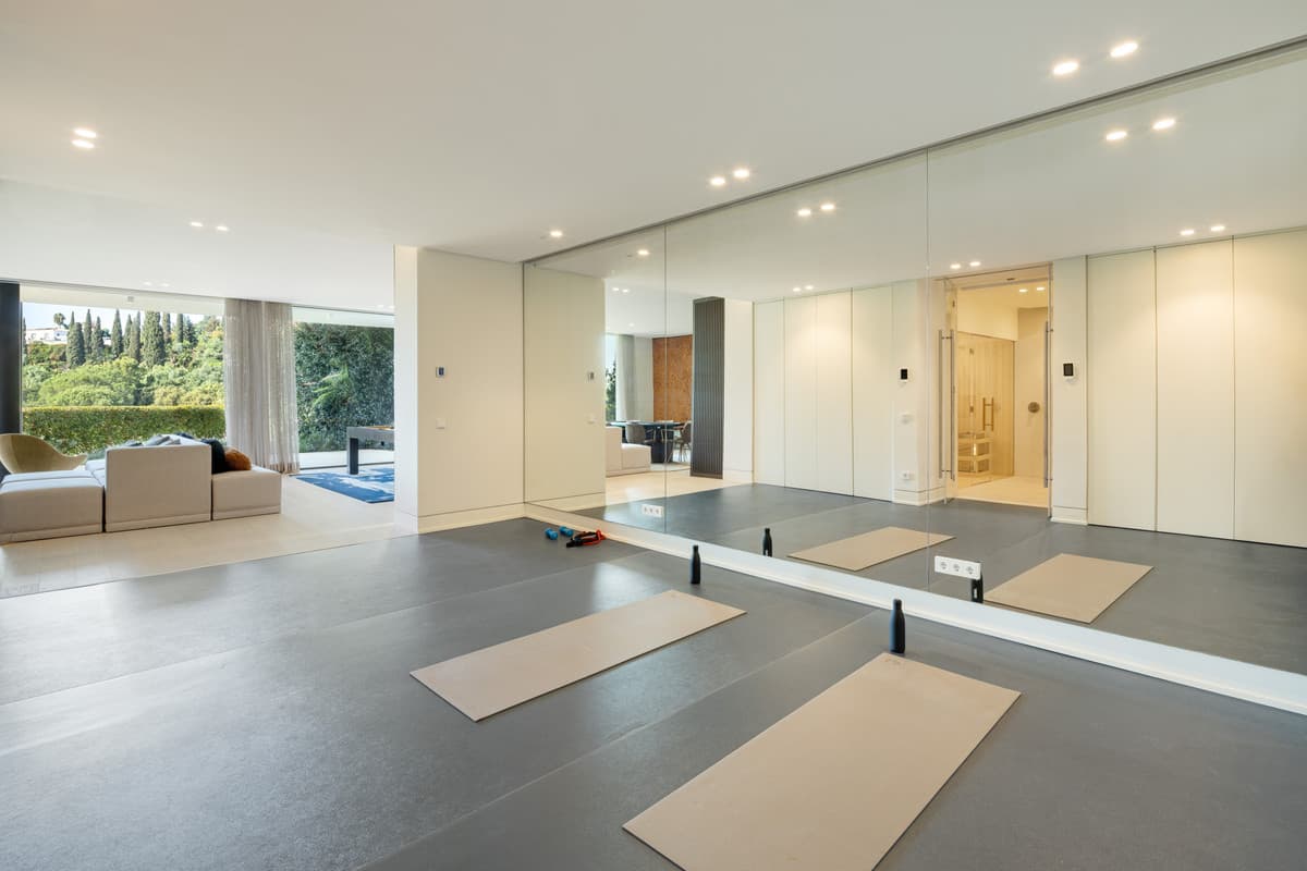 Detached Villa in La Quinta — photo 7 of 10